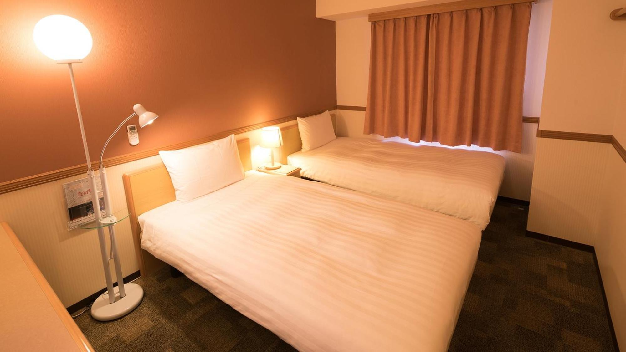Toyoko Inn Shizuoka Fujieda Eki Kita Guchi Quarto foto